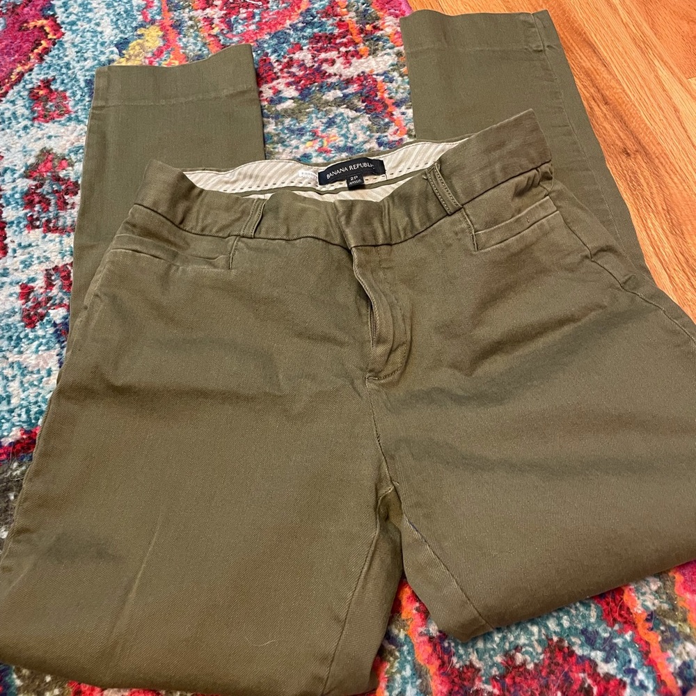 Banana Republic olive green chinos